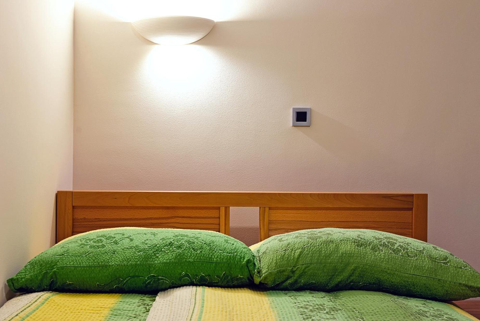Hostel Plus Caffe Petrovce Экстерьер фото